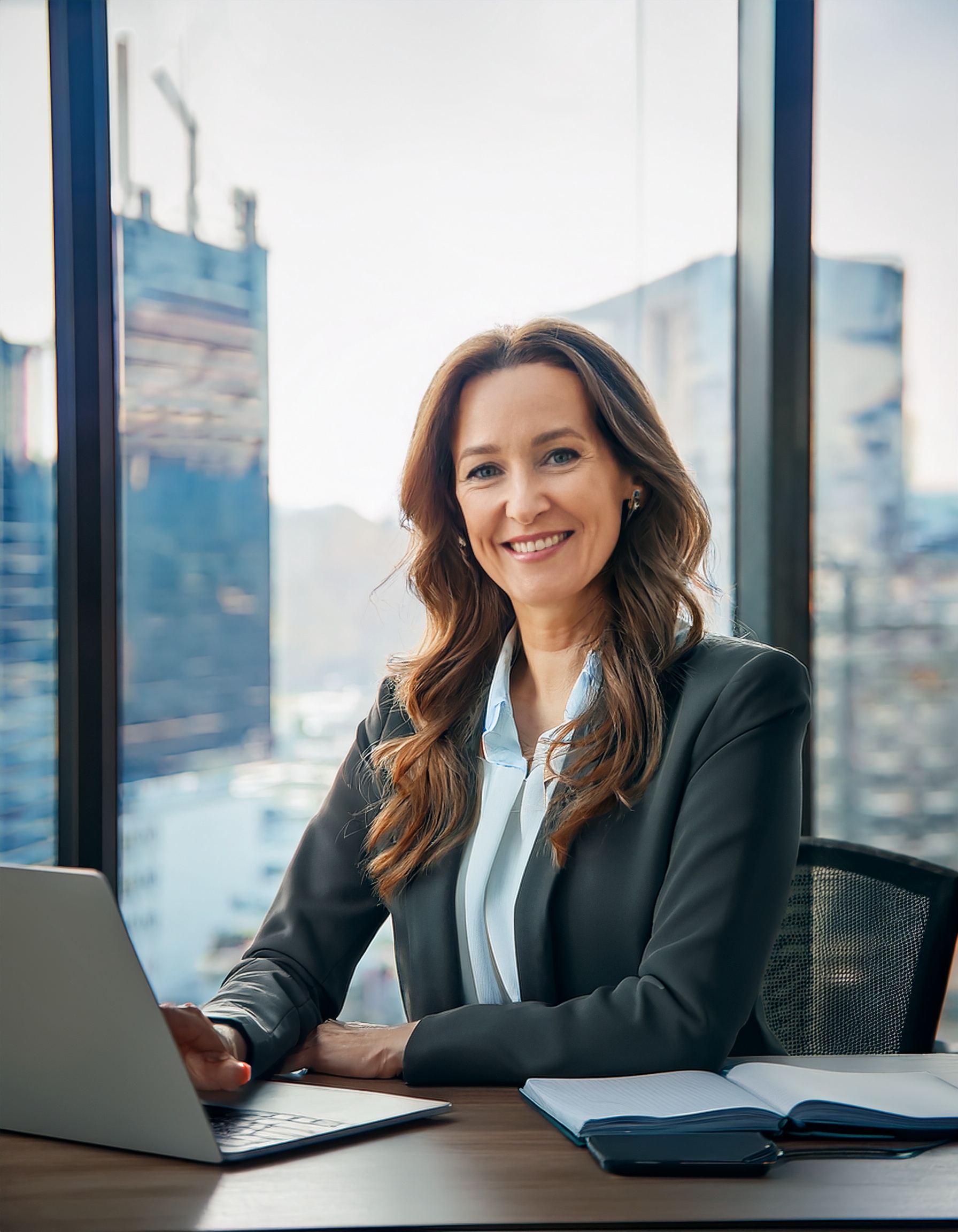 Person, die freundlich und kompetent wirkt